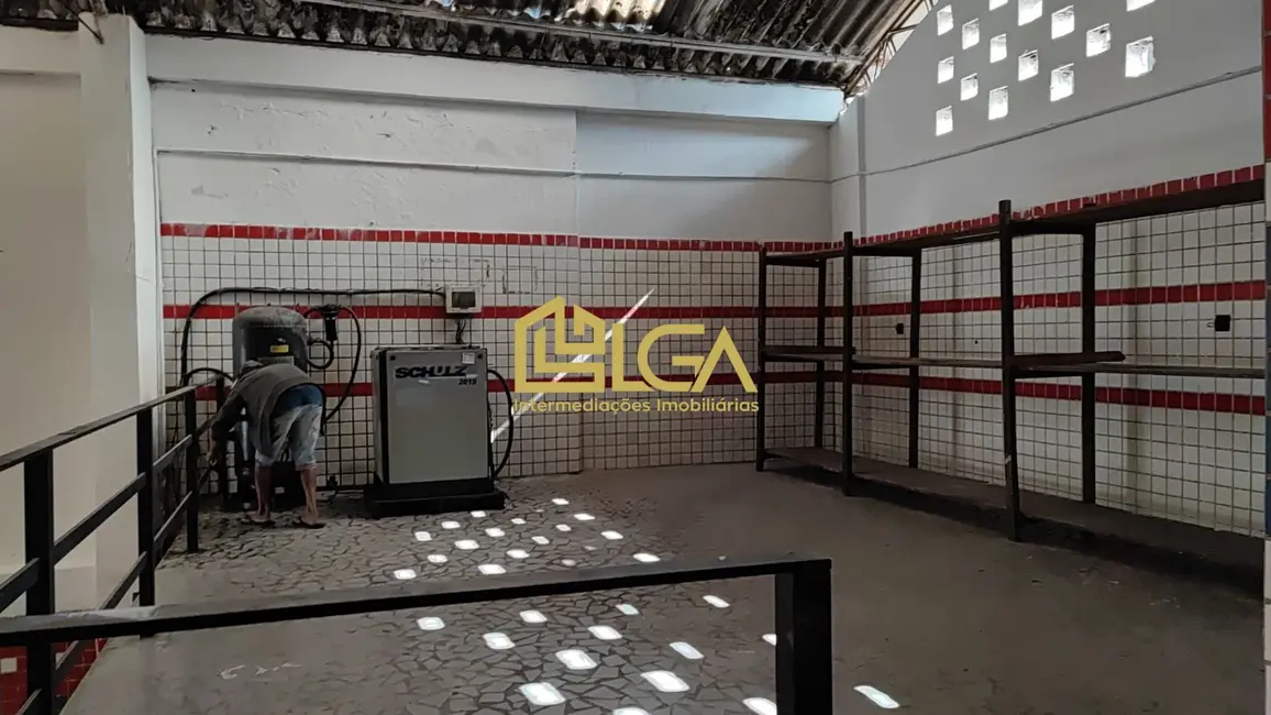 Armazém / Galpão com 1 quarto para alugar, 450m2 em Vila Nova, Santos - SP - imagem 5 Foto 5 de Armazém / Galpão com 1 quarto para alugar, 450m2 em Vila Nova, Santos - SP