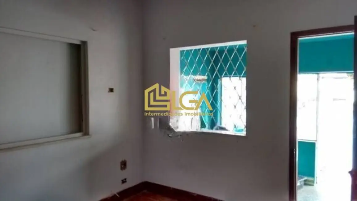 Casa com 2 quartos para alugar, 300m2 em Pompéia, Santos - SP - imagem 8 Foto 8 de Casa com 2 quartos para alugar, 300m2 em Pompéia, Santos - SP