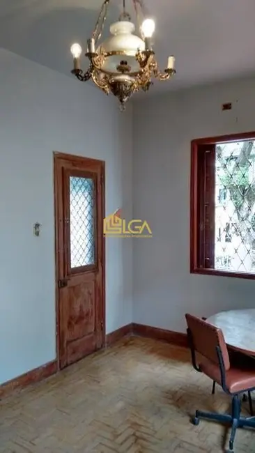 Casa com 2 quartos para alugar, 300m2 em Pompéia, Santos - SP - imagem 9 Foto 9 de Casa com 2 quartos para alugar, 300m2 em Pompéia, Santos - SP