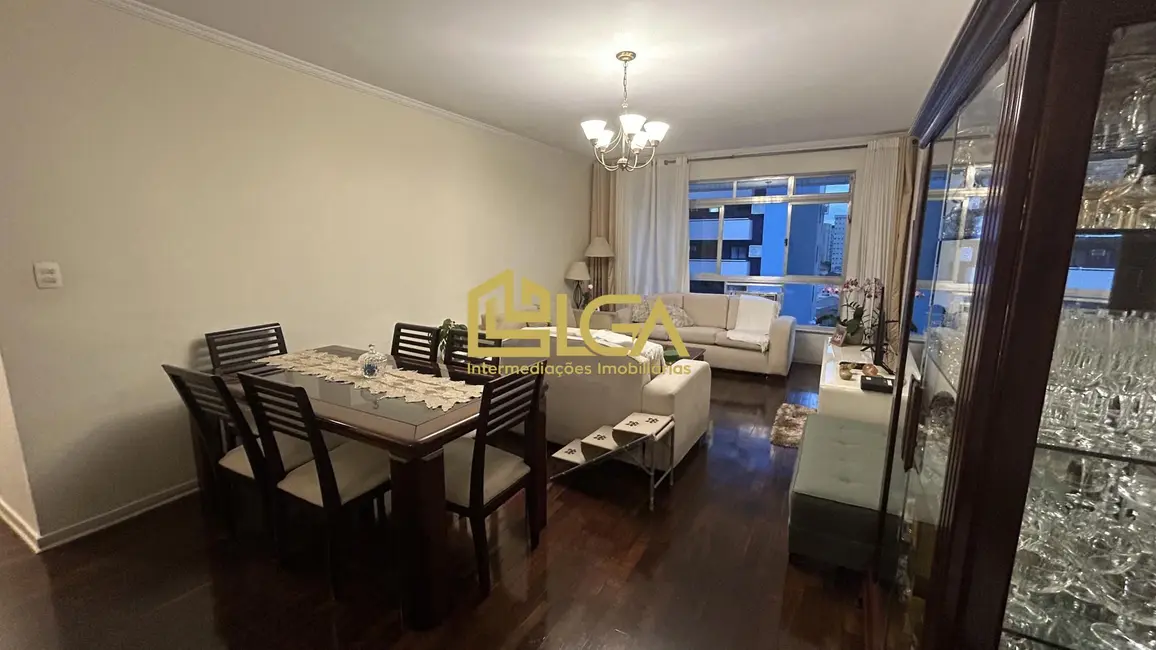 Apartamento com 3 quartos à venda, 150m2 em Ponta da Praia, Santos - SP - imagem 5 Foto 5 de Apartamento com 3 quartos à venda, 150m2 em Ponta da Praia, Santos - SP