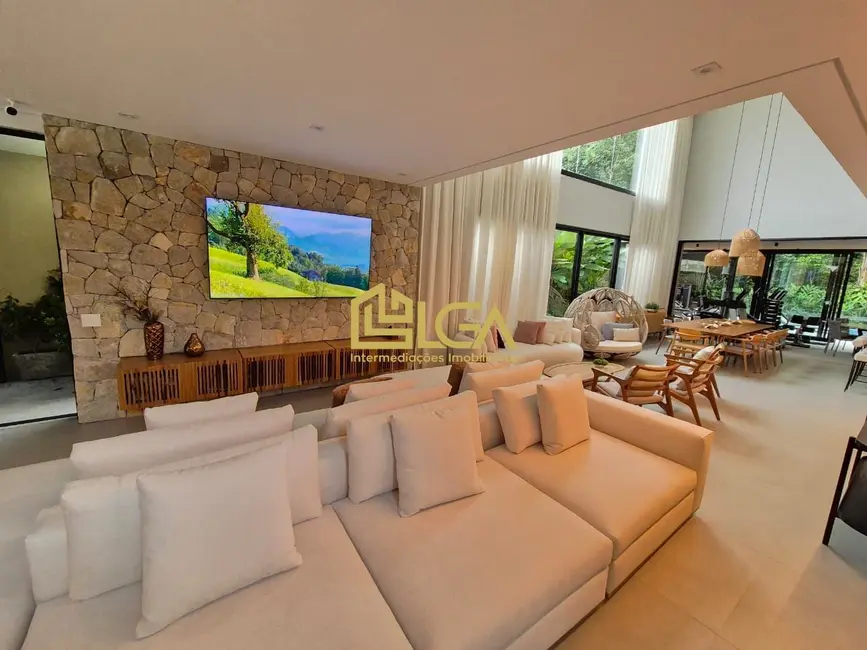 Casa com 6 quartos à venda, 450m2 em Riviera de São Lourenço, Bertioga - SP - imagem 6 Foto 6 de Casa com 6 quartos à venda, 450m2 em Riviera de São Lourenço, Bertioga - SP