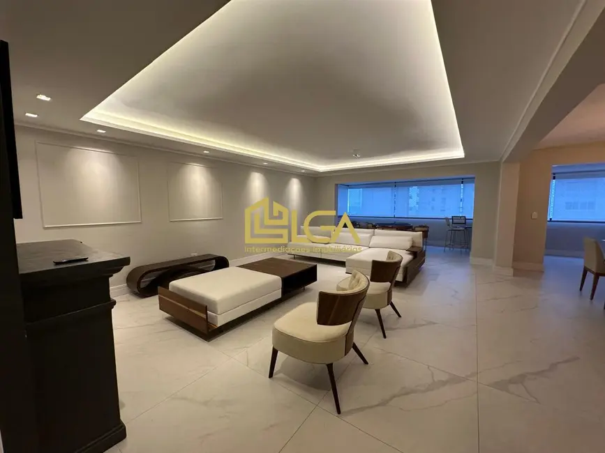 Foto 2 de Apartamento com 3 quartos à venda, 280m2 em Boqueirão, Santos - SP