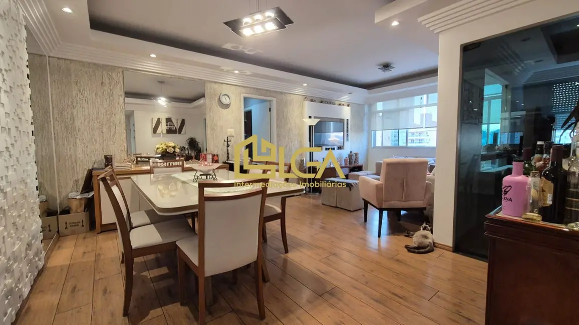 Foto 8 de Apartamento com 2 quartos à venda, 120m2 em Pompéia, Santos - SP