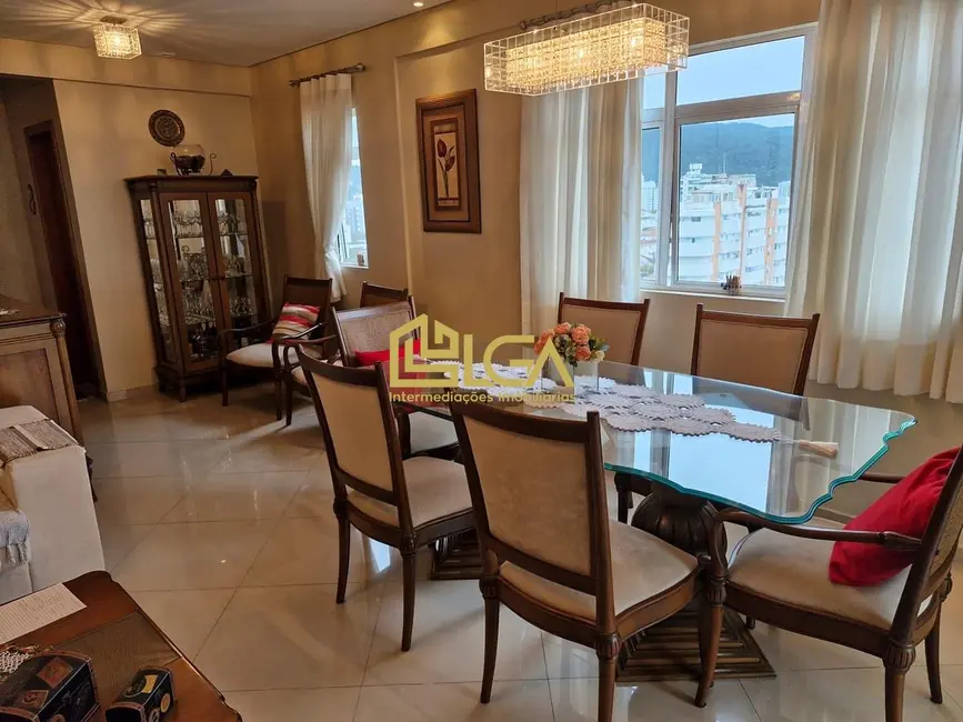 Foto 2 de Apartamento com 3 quartos à venda, 127m2 em Pompéia, Santos - SP