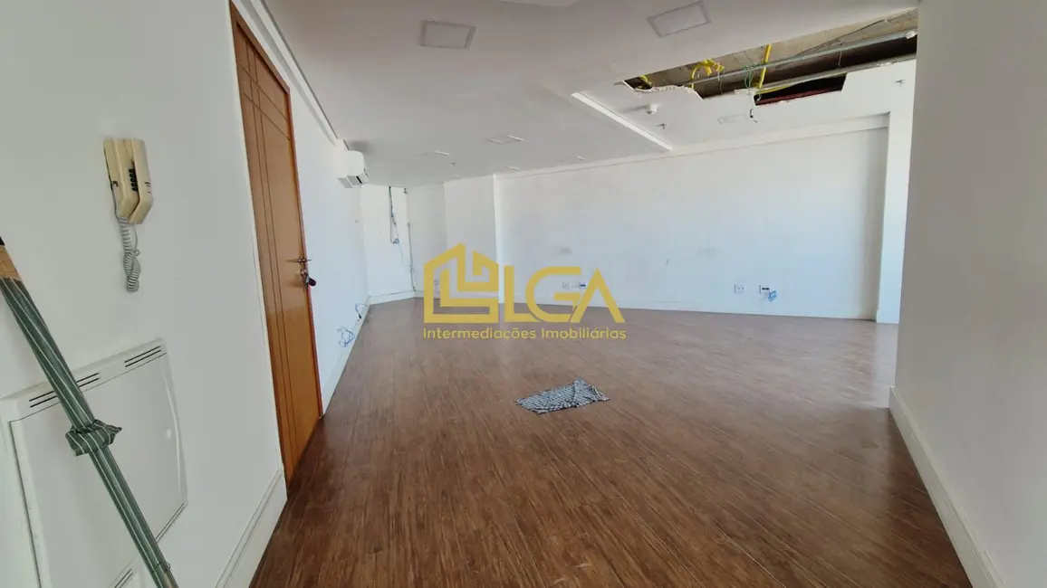Sala Comercial com 2 quartos para alugar, 95m2 em Marapé, Santos - SP - imagem 6 Foto 6 de Sala Comercial com 2 quartos para alugar, 95m2 em Marapé, Santos - SP