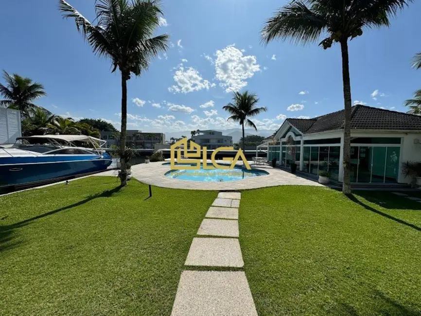 Foto 6 de Casa com 5 quartos à venda, 950m2 em Balneario Praia do Perequê, Guaruja - SP