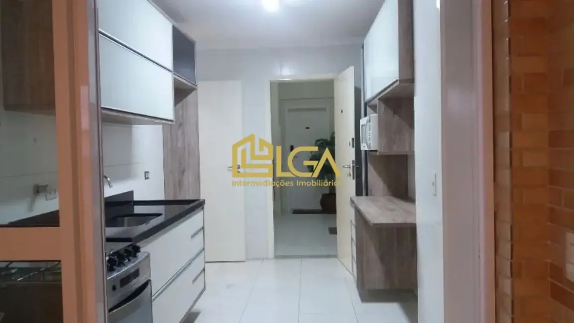 Apartamento com 2 quartos à venda, 109m2 em Gonzaga, Santos - SP - imagem 6 Foto 6 de Apartamento com 2 quartos à venda, 109m2 em Gonzaga, Santos - SP