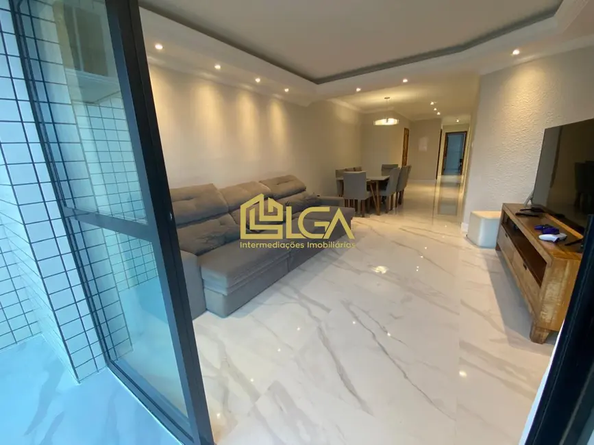 Foto 6 de Apartamento com 3 quartos à venda, 150m2 em Embaré, Santos - SP