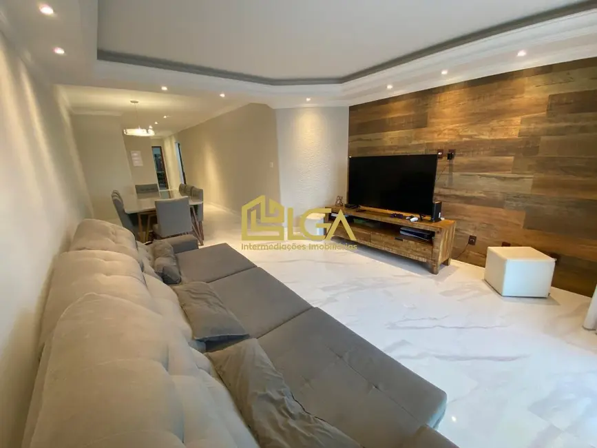 Foto 4 de Apartamento com 3 quartos à venda, 150m2 em Embaré, Santos - SP