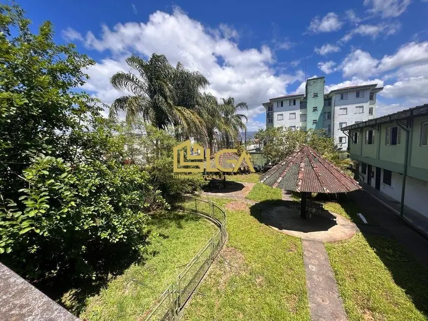 Foto 2 de Armazém / Galpão com 1 quarto para alugar, 1328m2 em Vila São Benedito, Cubatao - SP