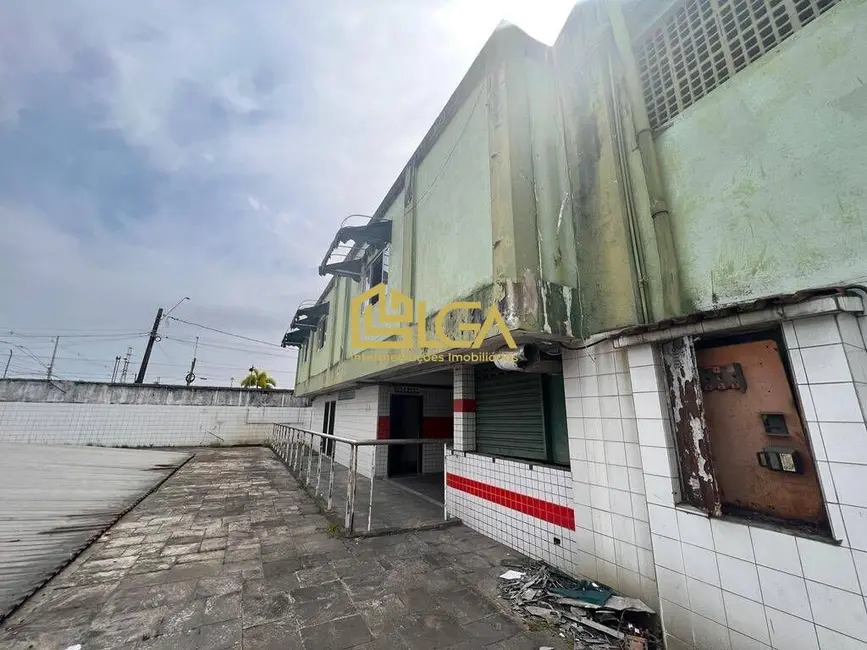 Foto 6 de Armazém / Galpão com 1 quarto para alugar, 1328m2 em Vila São Benedito, Cubatao - SP