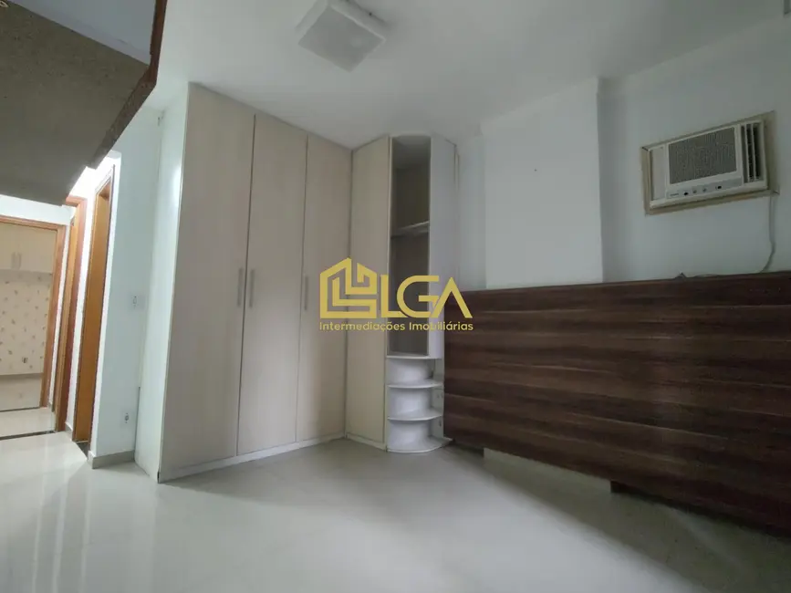 Foto 8 de Apartamento com 2 quartos à venda, 87m2 em Gonzaga, Santos - SP