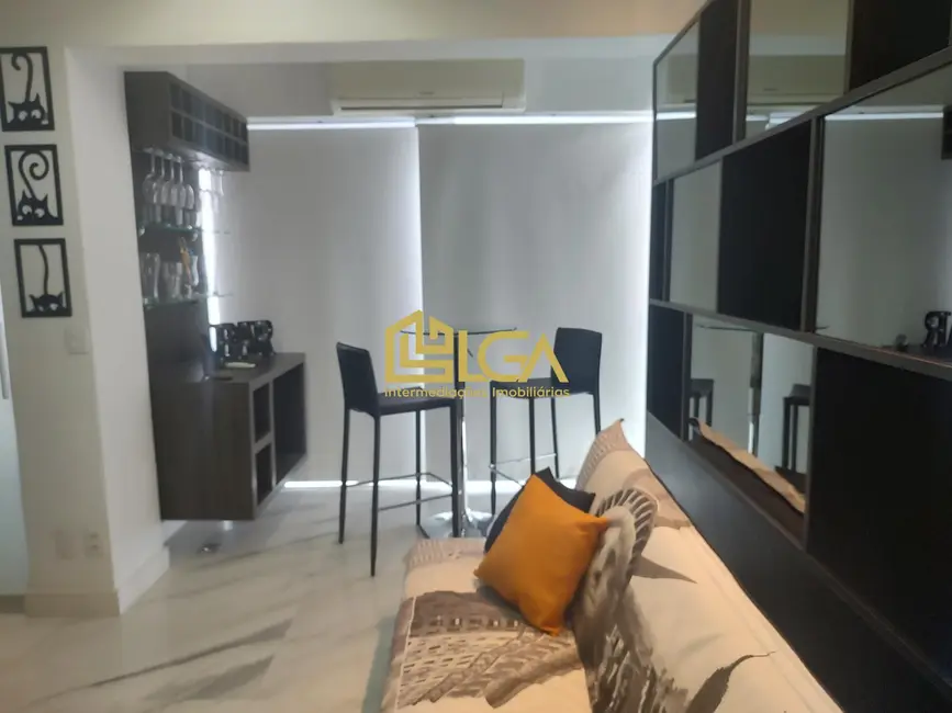 Apartamento com 1 quarto para alugar, 50m2 em Boqueirão, Santos - SP - imagem 5 Foto 5 de Apartamento com 1 quarto para alugar, 50m2 em Boqueirão, Santos - SP