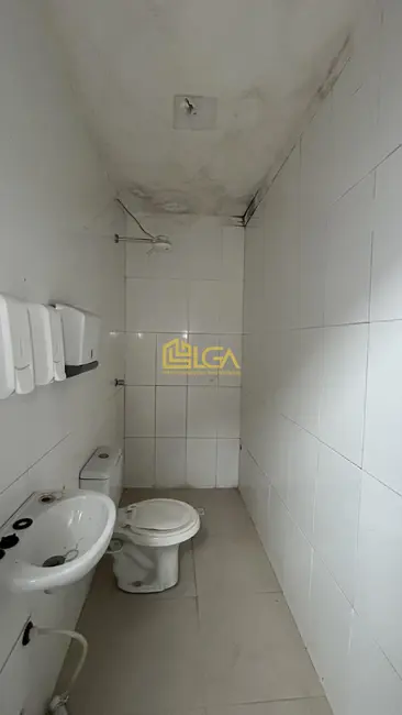 Loja com 7 quartos para alugar, 323m2 em Boqueirão, Santos - SP - imagem 9 Foto 9 de Loja com 7 quartos para alugar, 323m2 em Boqueirão, Santos - SP
