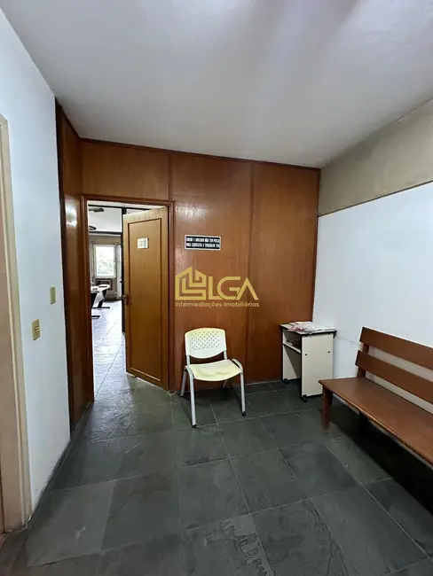 Sala Comercial com 2 quartos para alugar, 110m2 em Centro, Santos - SP - imagem 8 Foto 8 de Sala Comercial com 2 quartos para alugar, 110m2 em Centro, Santos - SP