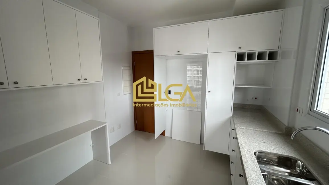 Apartamento com 3 quartos à venda, 131m2 em Boqueirão, Santos - SP - imagem 9 Foto 9 de Apartamento com 3 quartos à venda, 131m2 em Boqueirão, Santos - SP