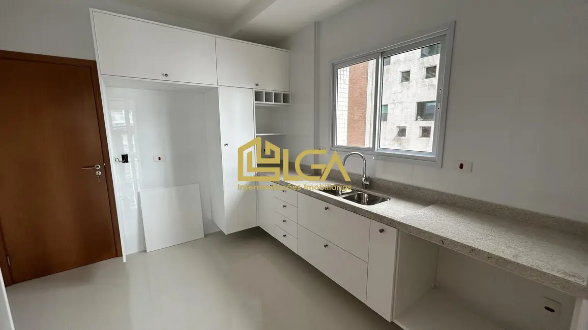 Apartamento com 3 quartos à venda, 131m2 em Boqueirão, Santos - SP - imagem 8 Foto 8 de Apartamento com 3 quartos à venda, 131m2 em Boqueirão, Santos - SP