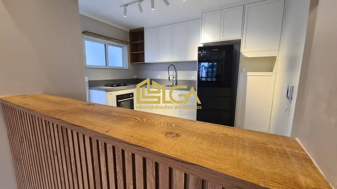 Apartamento com 2 quartos à venda, 91m2 em Pompéia, Santos - SP - imagem 5 Foto 5 de Apartamento com 2 quartos à venda, 91m2 em Pompéia, Santos - SP