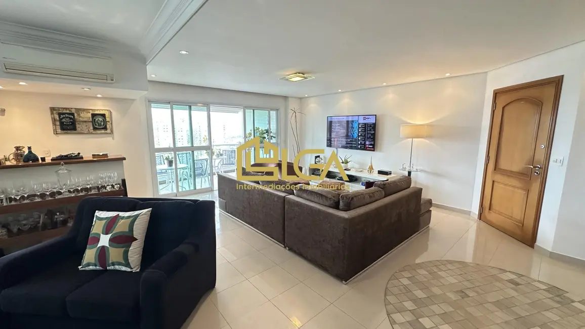 Foto 8 de Apartamento com 3 quartos à venda, 199m2 em Ponta da Praia, Santos - SP