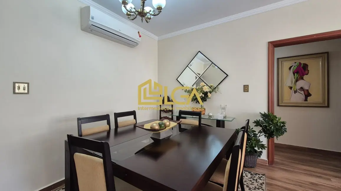 Apartamento com 3 quartos para alugar, 160m2 em Boqueirão, Santos - SP - imagem 4 Foto 4 de Apartamento com 3 quartos para alugar, 160m2 em Boqueirão, Santos - SP