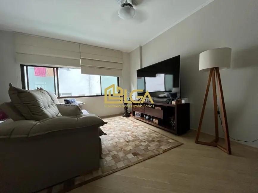 Foto 5 de Apartamento com 3 quartos à venda, 117m2 em Pompéia, Santos - SP