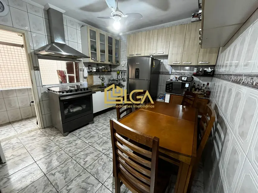 Foto 7 de Apartamento com 2 quartos à venda, 80m2 em Embaré, Santos - SP