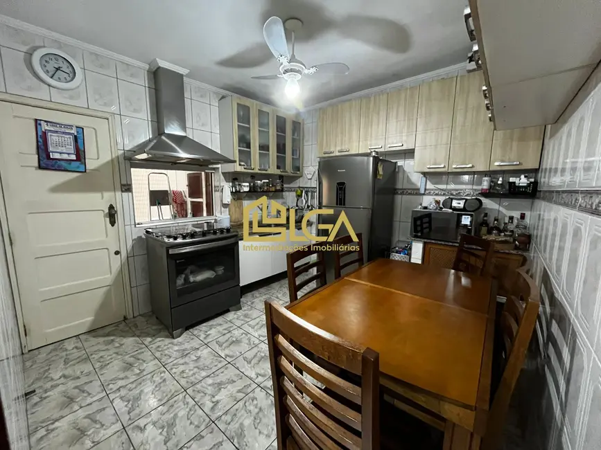 Foto 6 de Apartamento com 2 quartos à venda, 80m2 em Embaré, Santos - SP