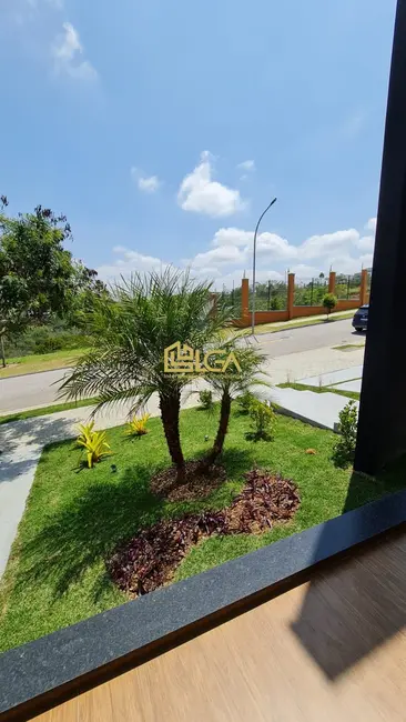 Casa de Condomínio com 5 quartos à venda, 363m2 em Sao Jose Dos Campos - SP - imagem 4 Foto 4 de Casa de Condomínio com 5 quartos à venda, 363m2 em Sao Jose Dos Campos - SP