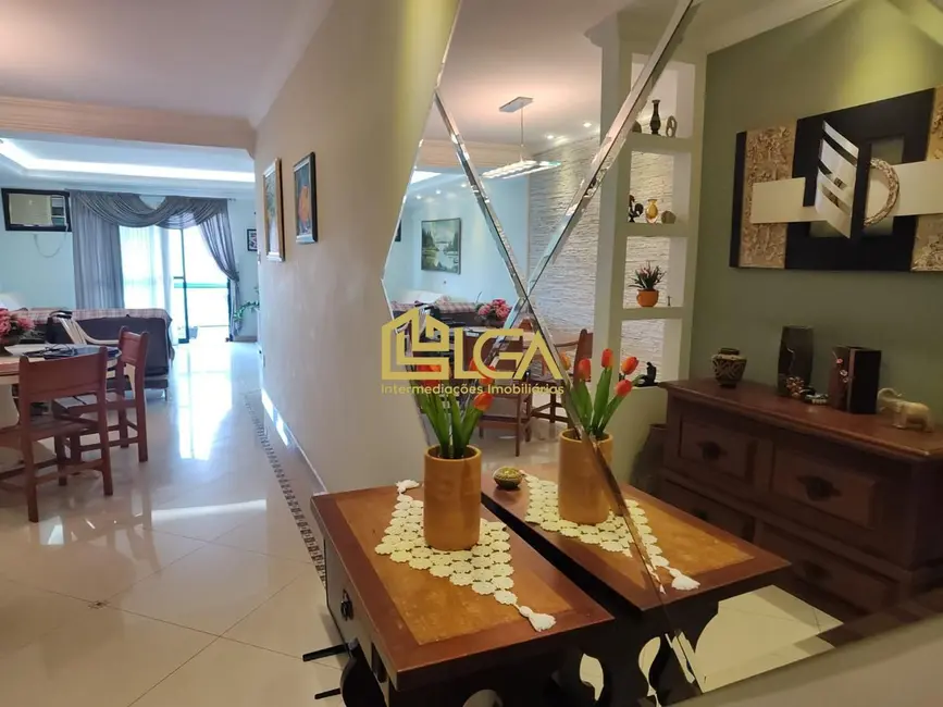 Foto 5 de Apartamento com 3 quartos à venda, 150m2 em Embaré, Santos - SP