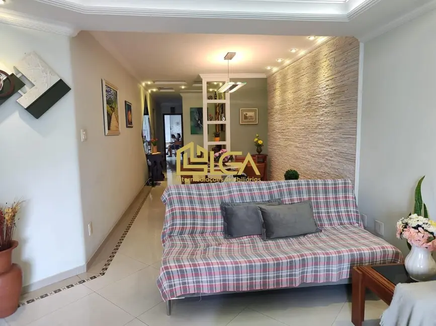 Foto 1 de Apartamento com 3 quartos à venda, 150m2 em Embaré, Santos - SP