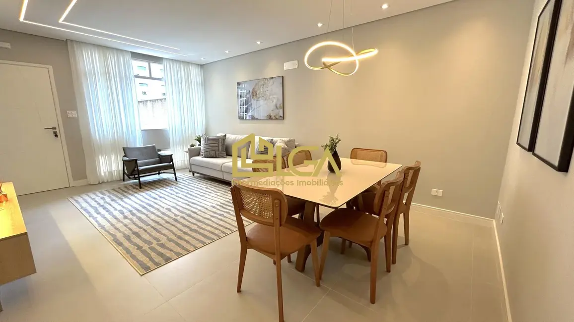 Foto 4 de Apartamento com 2 quartos à venda, 120m2 em Gonzaga, Santos - SP