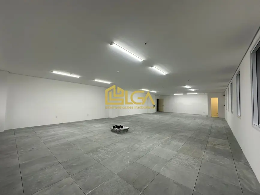 Foto 3 de Sala Comercial com 1 quarto à venda, 151m2 em Gonzaga, Santos - SP