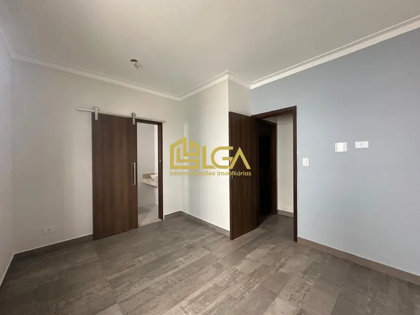 Casa de Condomínio com 2 quartos à venda, 88m2 em Ponta da Praia, Santos - SP - imagem 8 Foto 8 de Casa de Condomínio com 2 quartos à venda, 88m2 em Ponta da Praia, Santos - SP