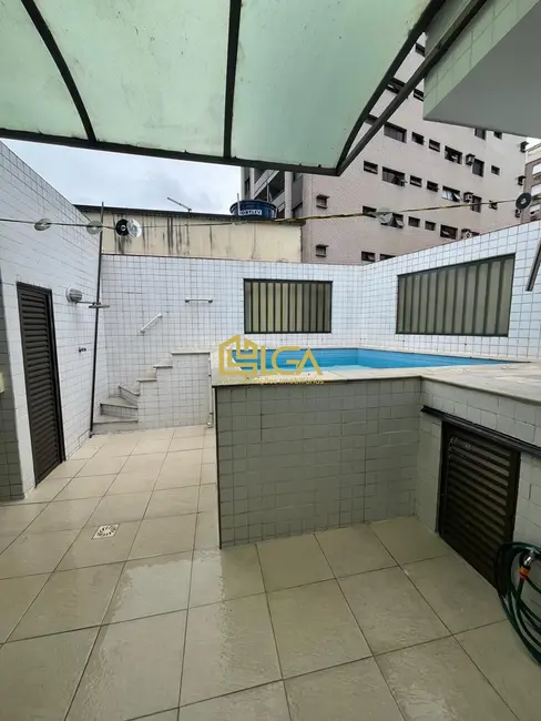 Casa com 3 quartos à venda, 210m2 em Embaré, Santos - SP - imagem 4 Foto 4 de Casa com 3 quartos à venda, 210m2 em Embaré, Santos - SP