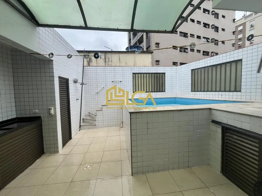 Casa com 3 quartos à venda, 210m2 em Embaré, Santos - SP - imagem 3 Foto 3 de Casa com 3 quartos à venda, 210m2 em Embaré, Santos - SP