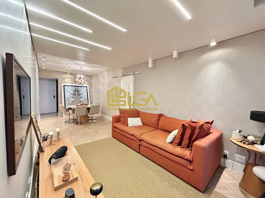 Foto 5 de Apartamento com 2 quartos à venda, 110m2 em Centro, Sao Vicente - SP