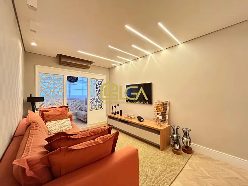 Foto 4 de Apartamento com 2 quartos à venda, 110m2 em Centro, Sao Vicente - SP