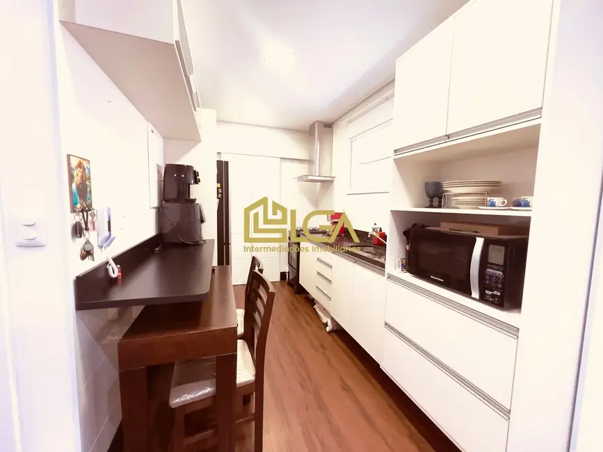 Foto 9 de Apartamento com 3 quartos à venda, 82m2 em José Menino, Santos - SP