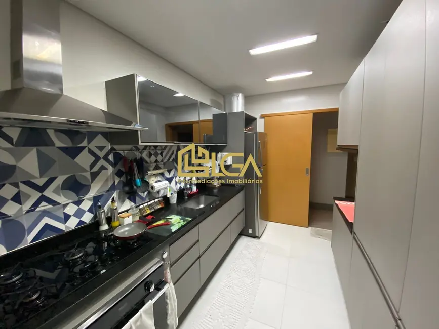 Foto 8 de Apartamento com 2 quartos à venda, 80m2 em Ponta da Praia, Santos - SP
