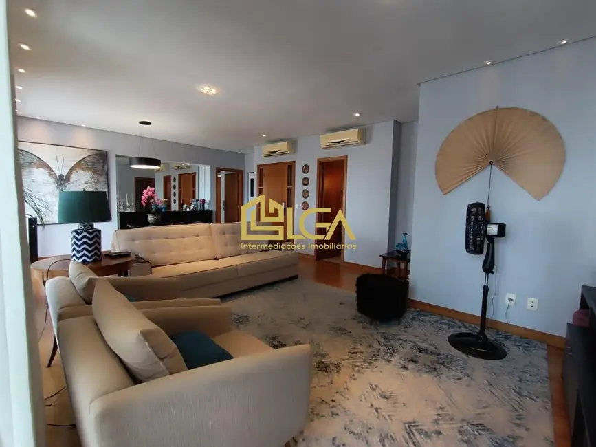 Apartamento com 3 quartos à venda, 160m2 em Embaré, Santos - SP - imagem 6 Foto 6 de Apartamento com 3 quartos à venda, 160m2 em Embaré, Santos - SP