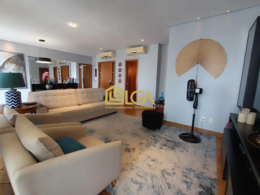 Apartamento com 3 quartos à venda, 160m2 em Embaré, Santos - SP - imagem 5 Foto 5 de Apartamento com 3 quartos à venda, 160m2 em Embaré, Santos - SP