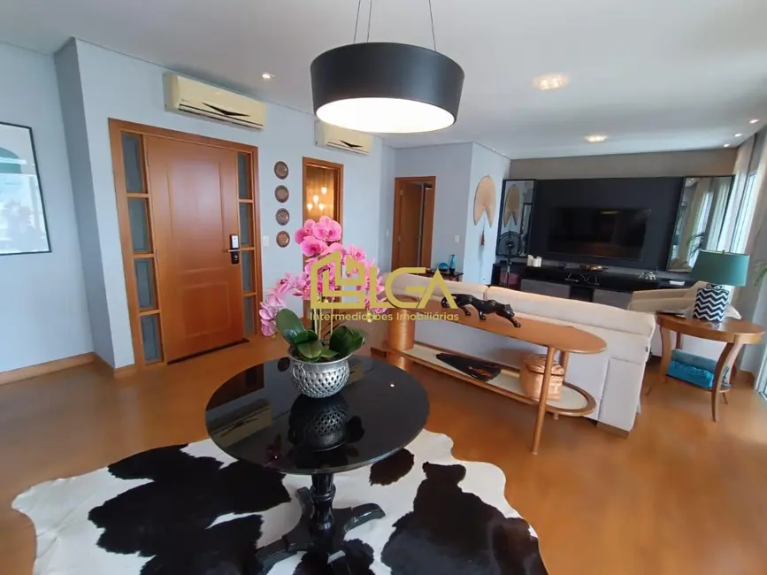 Foto 1 de Apartamento com 3 quartos à venda, 160m2 em Embaré, Santos - SP