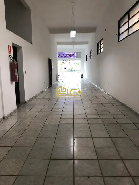 Prédio Inteiro para alugar, 1000m2 em Gonzaga, Santos - SP - imagem 4 Foto 4 de Prédio Inteiro para alugar, 1000m2 em Gonzaga, Santos - SP