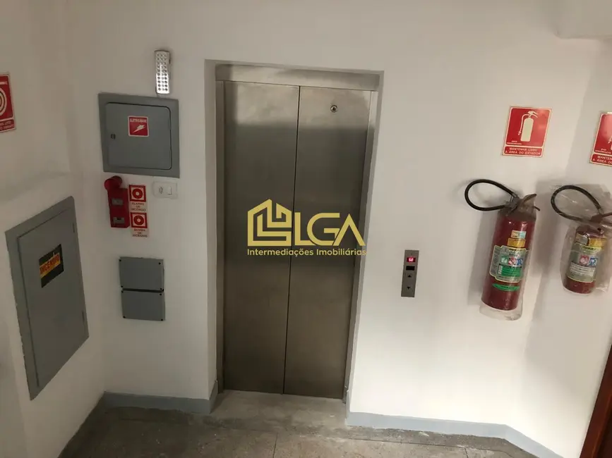 Prédio Inteiro para alugar, 1000m2 em Gonzaga, Santos - SP - imagem 5 Foto 5 de Prédio Inteiro para alugar, 1000m2 em Gonzaga, Santos - SP