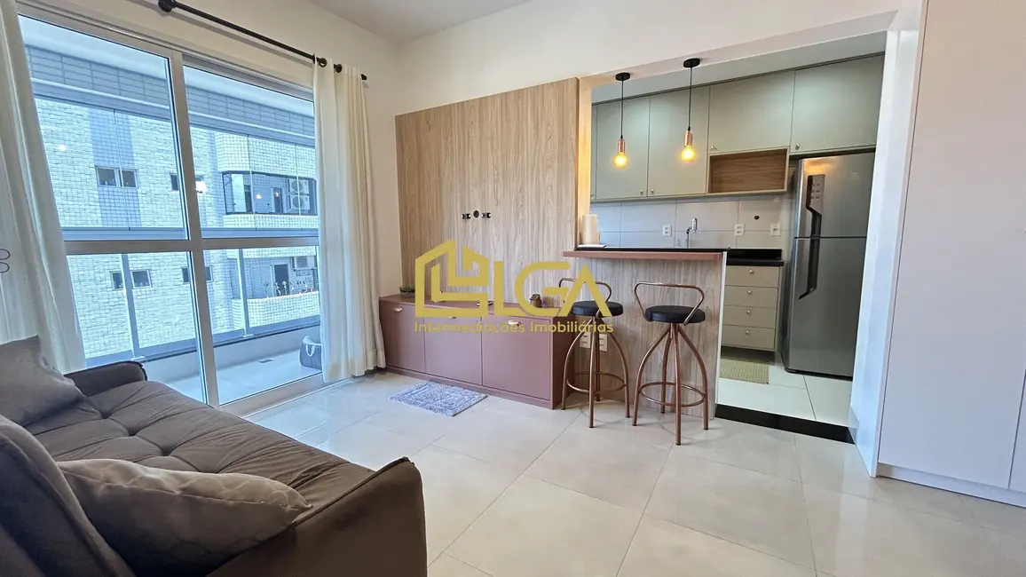 Foto 1 de Apartamento com 1 quarto à venda, 53m2 em Embaré, Santos - SP