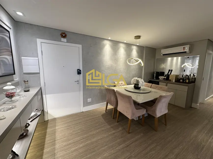 Apartamento com 3 quartos à venda, 232m2 em José Menino, Santos - SP - imagem 6 Foto 6 de Apartamento com 3 quartos à venda, 232m2 em José Menino, Santos - SP