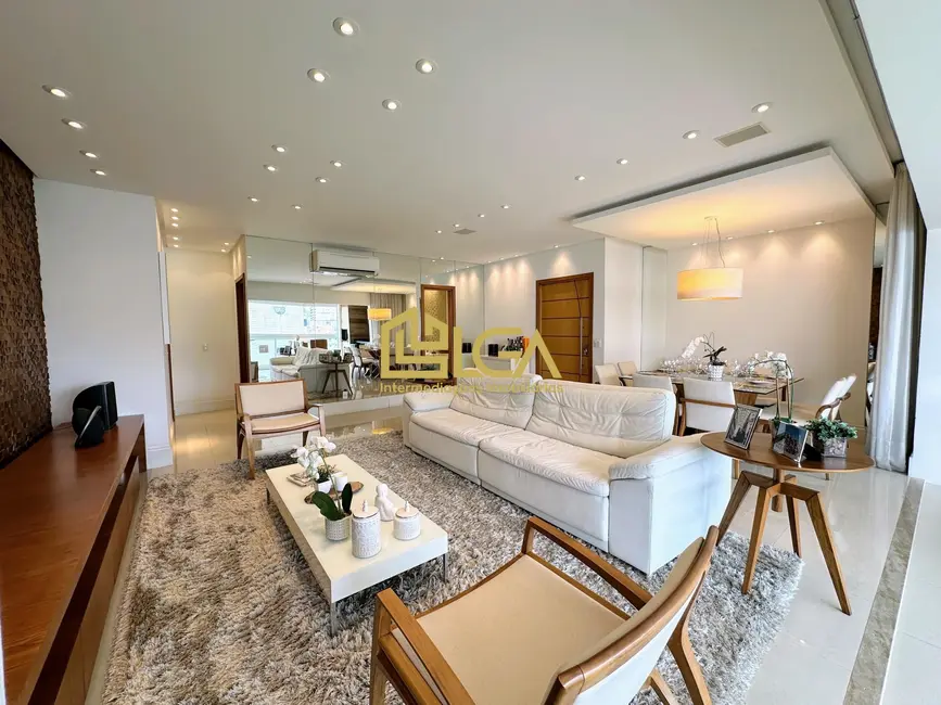 Foto 1 de Apartamento com 3 quartos à venda, 178m2 em Gonzaga, Santos - SP