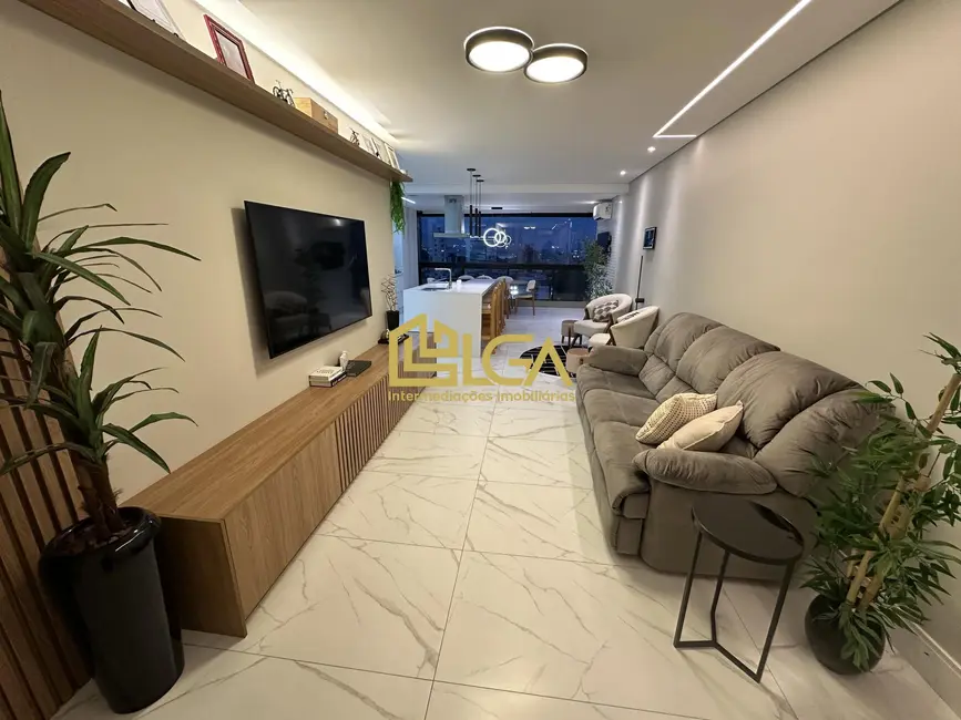 Apartamento com 2 quartos à venda, 120m2 em Aparecida, Santos - SP - imagem 2 Foto 2 de Apartamento com 2 quartos à venda, 120m2 em Aparecida, Santos - SP