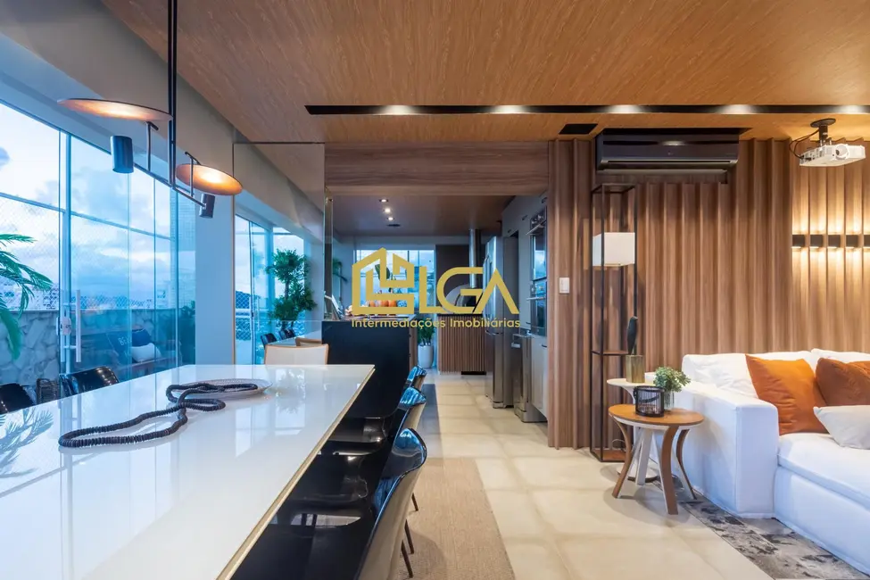 Cobertura com 4 quartos à venda, 370m2 em Ponta da Praia, Santos - SP - imagem 4 Foto 4 de Cobertura com 4 quartos à venda, 370m2 em Ponta da Praia, Santos - SP