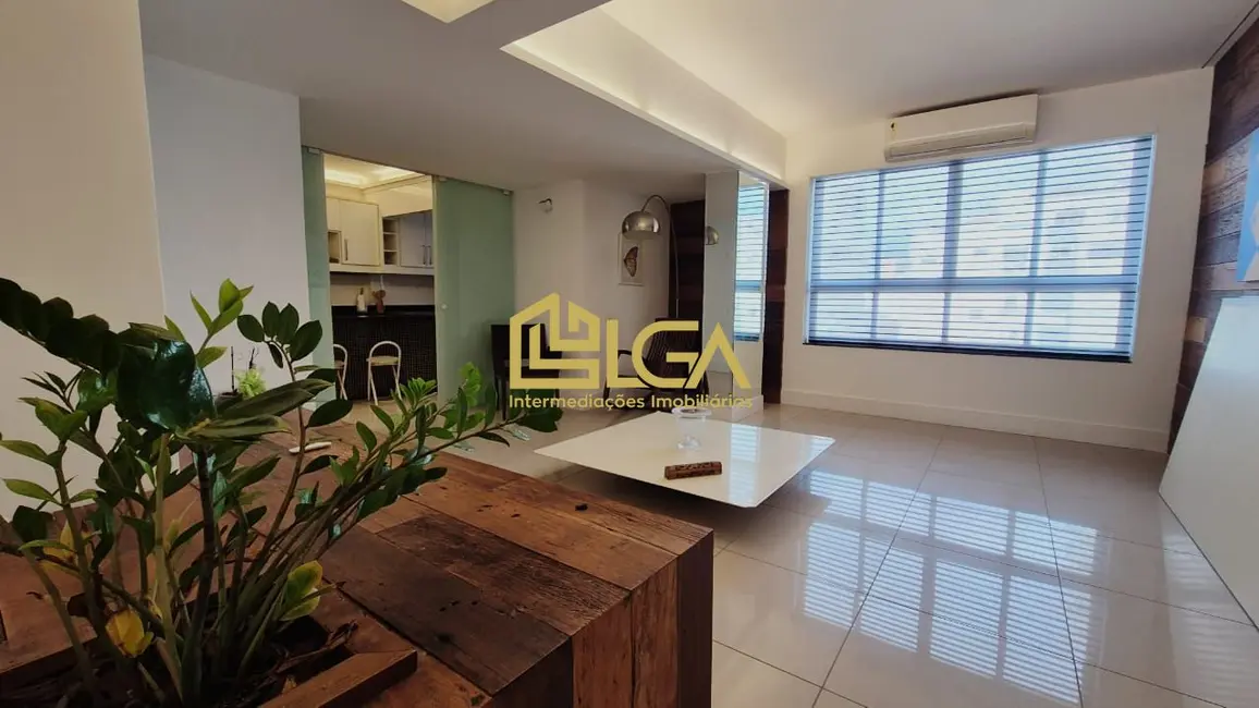 Foto 5 de Apartamento com 3 quartos à venda, 127m2 em Pompéia, Santos - SP